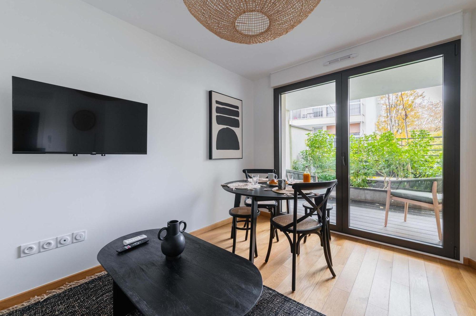 Appartement Lumineux Avec Terrasse Courbevoie - 4P - Flat-Guest Exterior photo